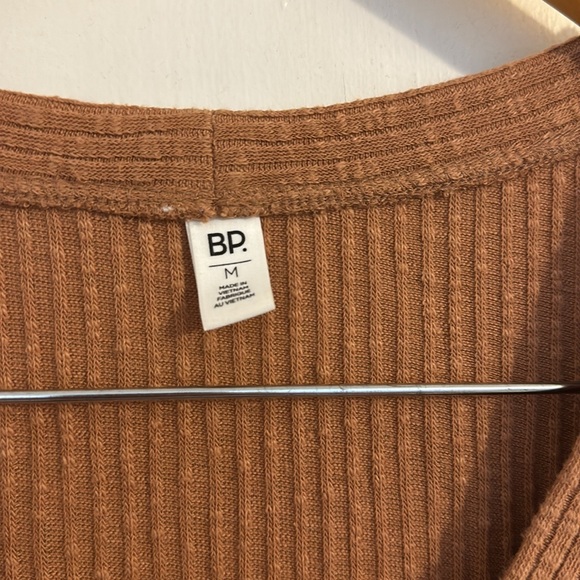 BP V-neck top/cardigan - Picture 4 of 5